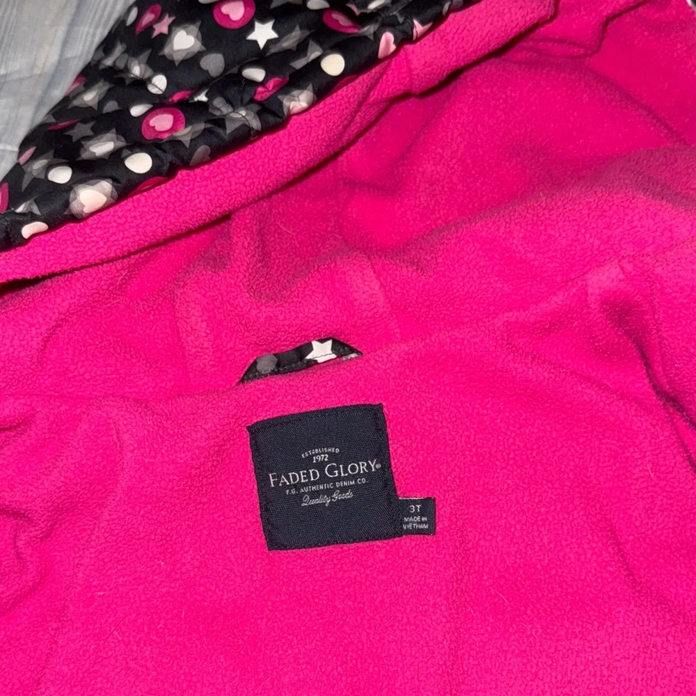 Faded Glory Black and Pink Star Puffer Jacket
